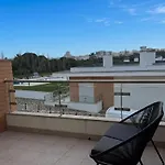 Beautiful House In T2 Pool And Garage *