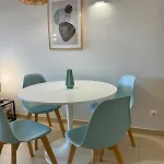 Beautiful House In T2 Pool And Garage Сasa de vacaciones *