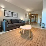 Beautiful House In T2 Pool And Garage Casa vacanze *