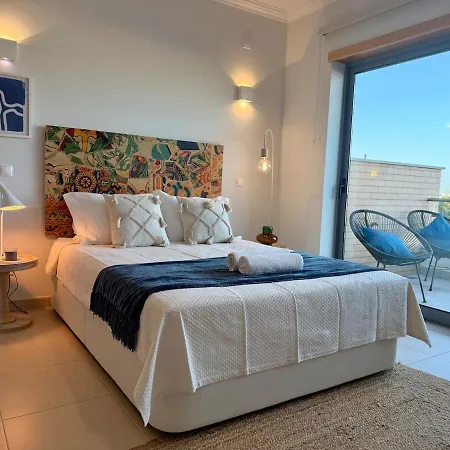 Beautiful Family House In T2 Pool And Garage