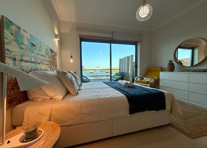 Beautiful House In T2 Pool And Garage