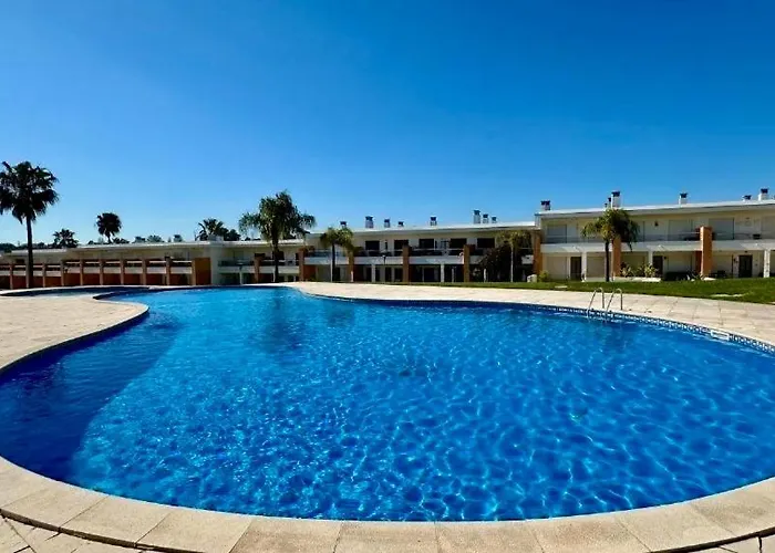 Holiday home Beautiful House In T2 Pool And Garage Albufeira
