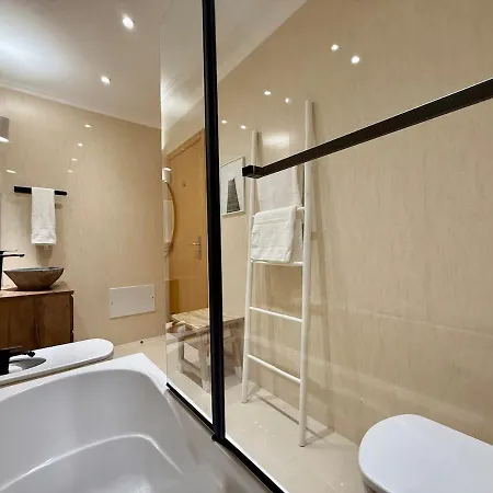 Beautiful House In T2 Pool And Garage Holiday home Albufeira